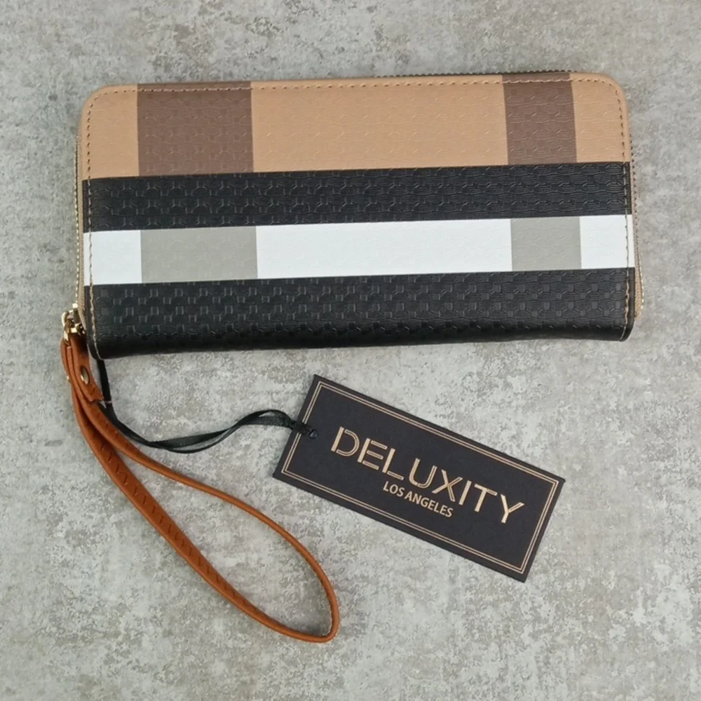Deluxity Los Angeles Multi-Color Zip Wallet